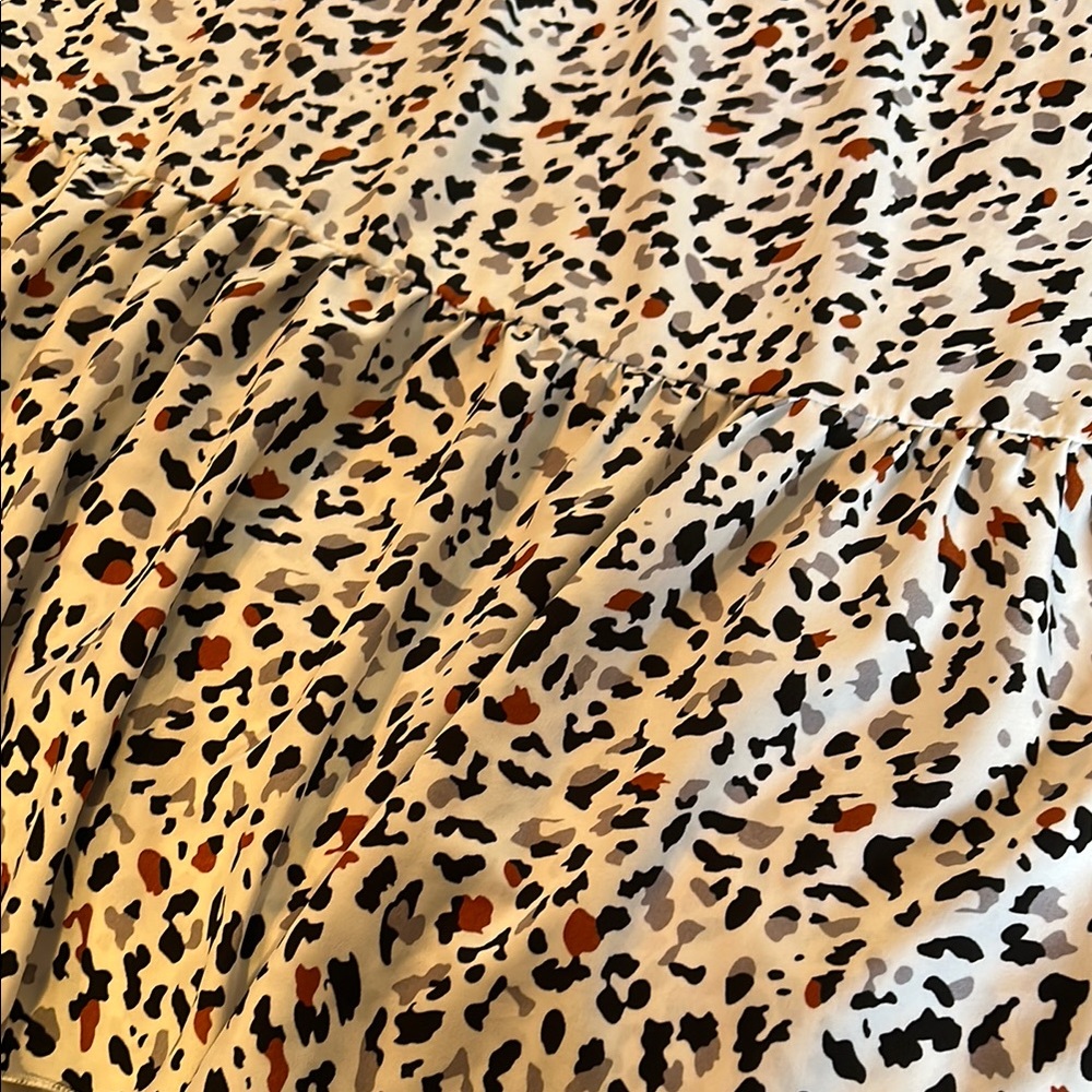 5 for 25$
Leopard Print Ruffle Hem dress - Picture 4 of 6